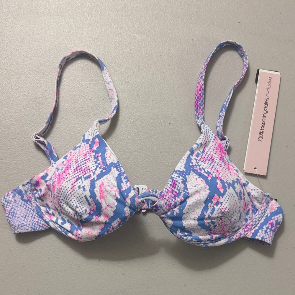 Aqua swim Bloomingdale’s Colorful Snake Print swim top NWT